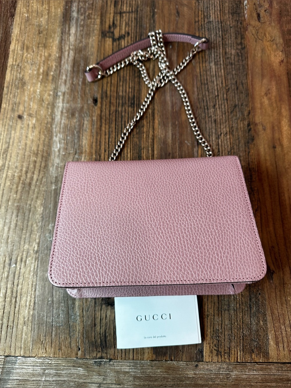 Gucci Pink Pebbled Leather Chain Crossbody Bag with Gold GG - Picture 11 of 16